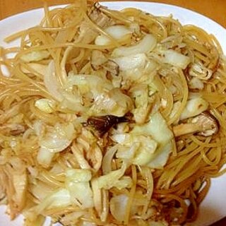 新玉ねぎとキャベツとエリンギのパスタ